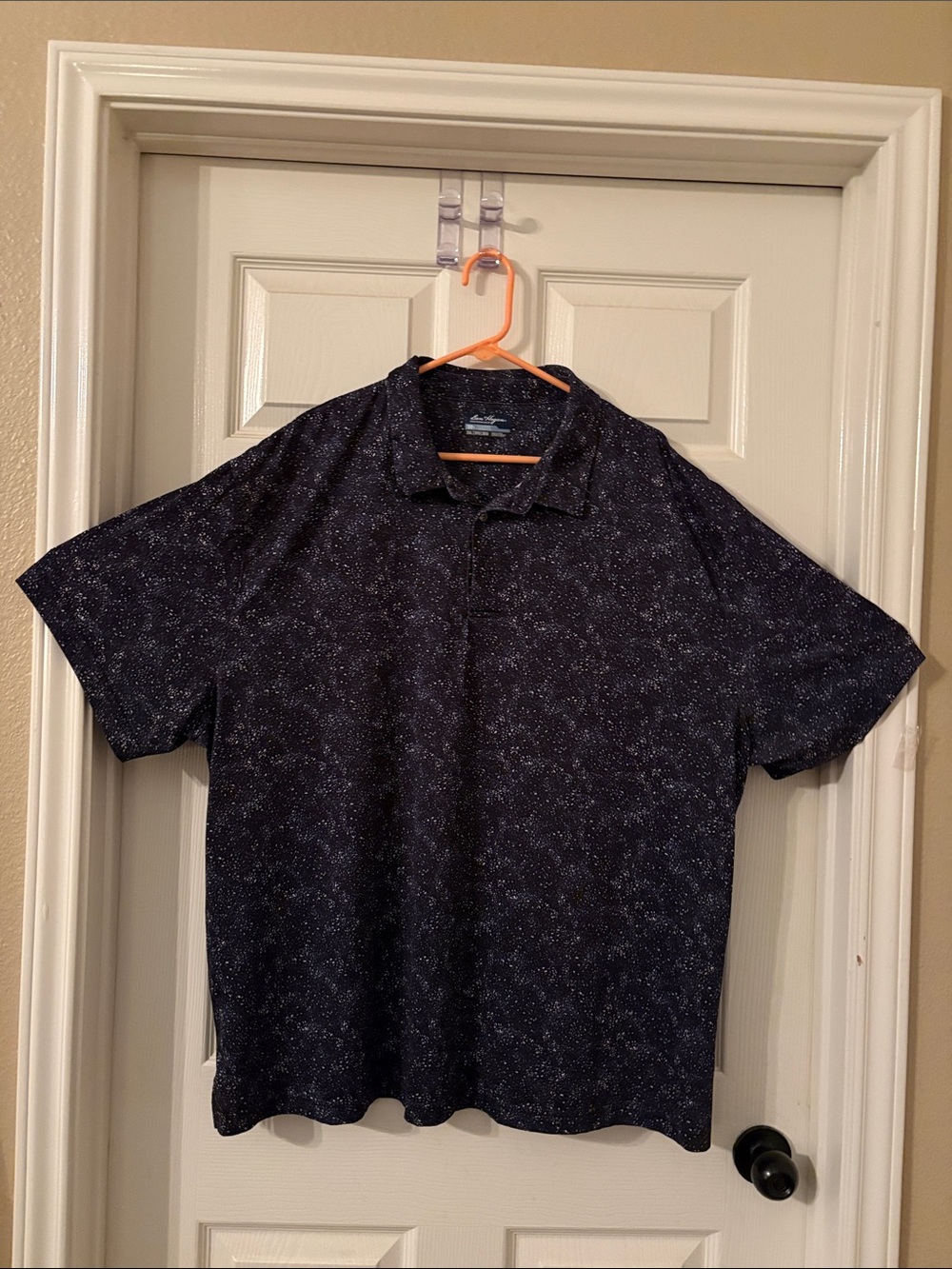 Ben Hogan Performance Men's Navy Patterned Short-Sleeve Lightweight Polo.